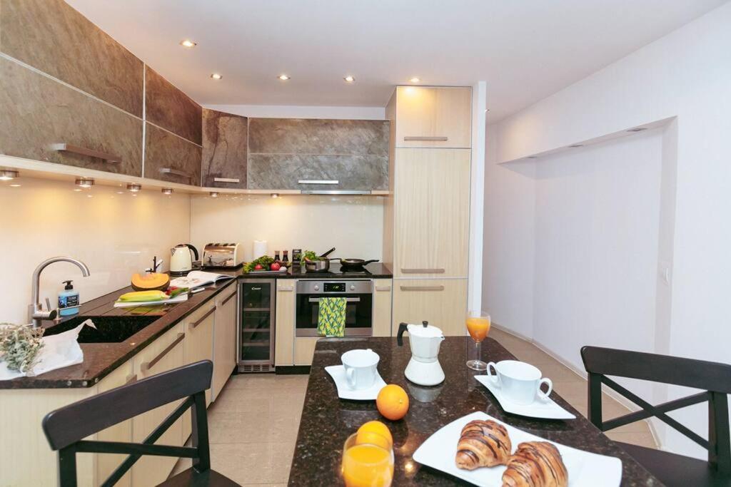 Apartment In The Heart Of Warsaw! Dış mekan fotoğraf