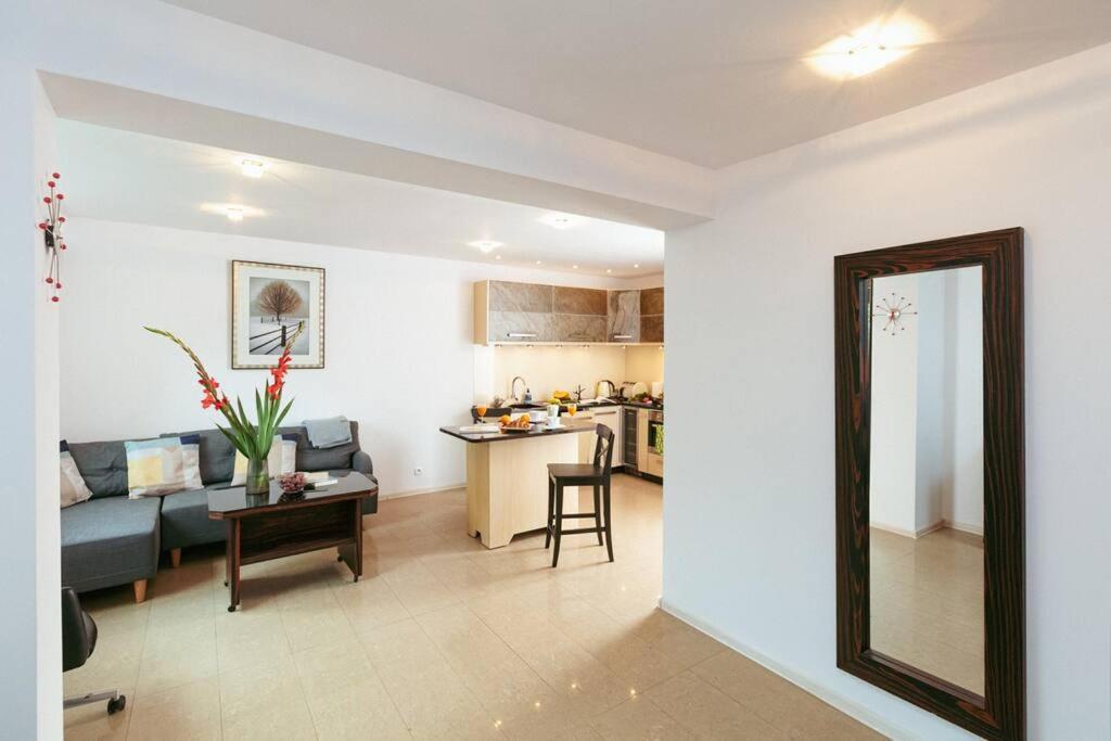 Apartment In The Heart Of Warsaw! Dış mekan fotoğraf