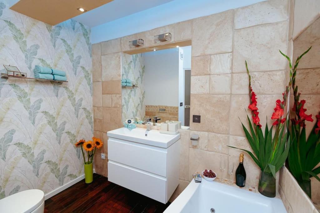 Apartment In The Heart Of Warsaw! Dış mekan fotoğraf