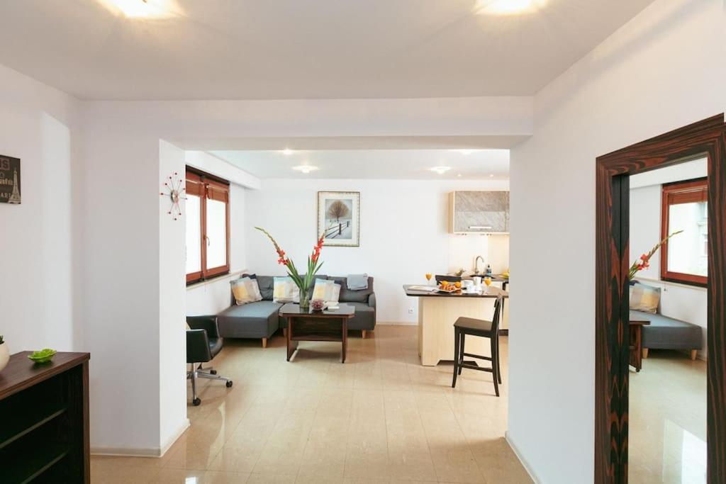 Apartment In The Heart Of Warsaw! Dış mekan fotoğraf